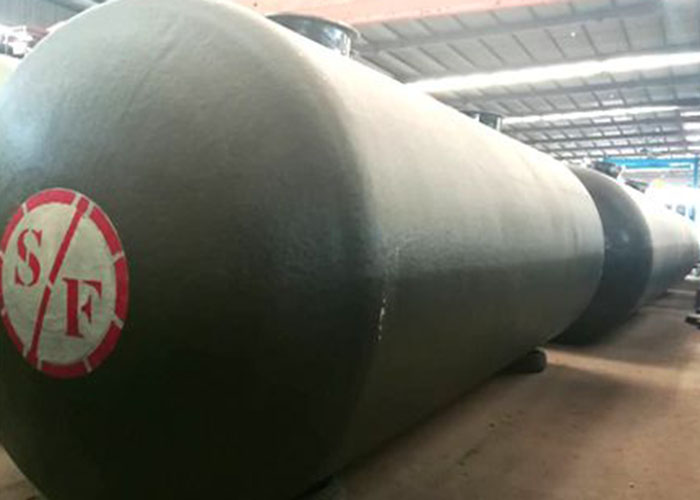 玻璃鋼儲(chǔ)存罐